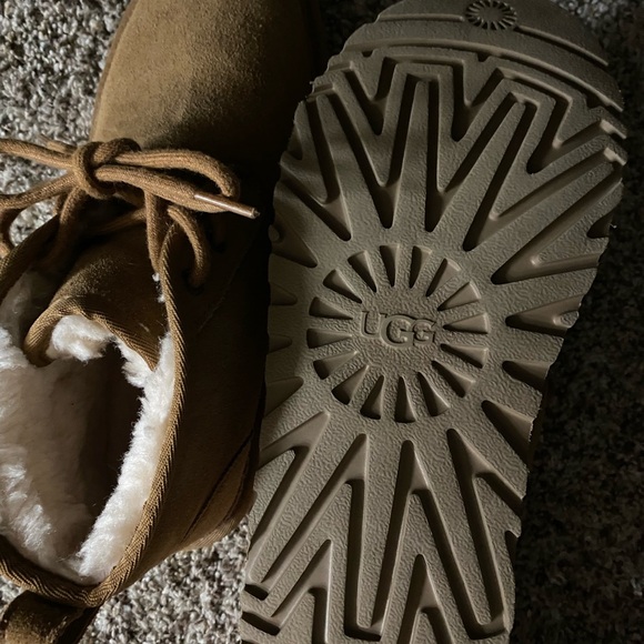 UGG neumel boots - Picture 3 of 5